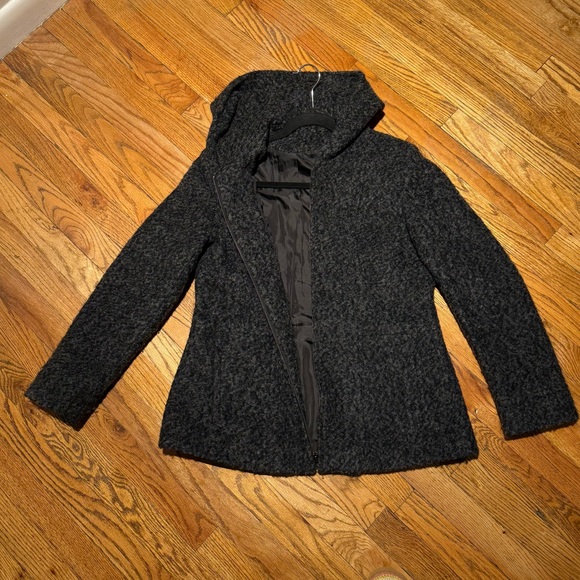 Women's Charcoal Gray Bouclé Classic Chic Jackie O Hooded Sport Coat - Picture 3 of 7
